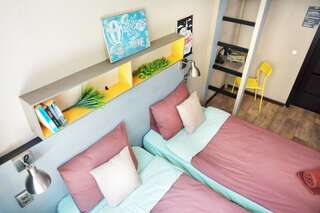 Хостелы Rolling Stones hostel Иркутск Семейный номер-5